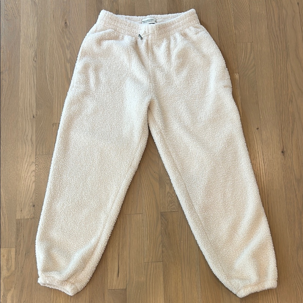 Abercrombie Boucle/Sherpa Sweatpants